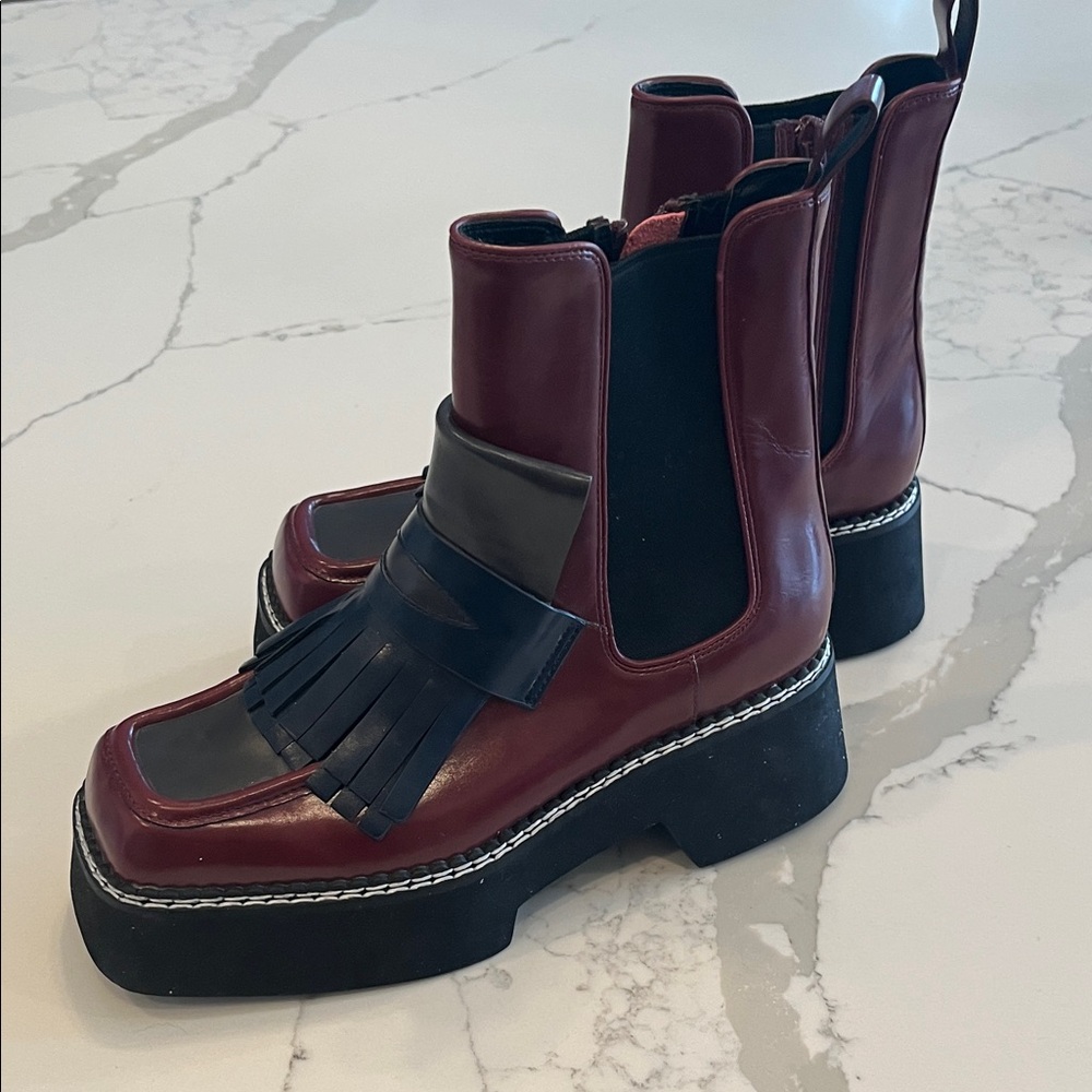 Stylish Burgundy and Black Women's Boots - Picture 8 of 8